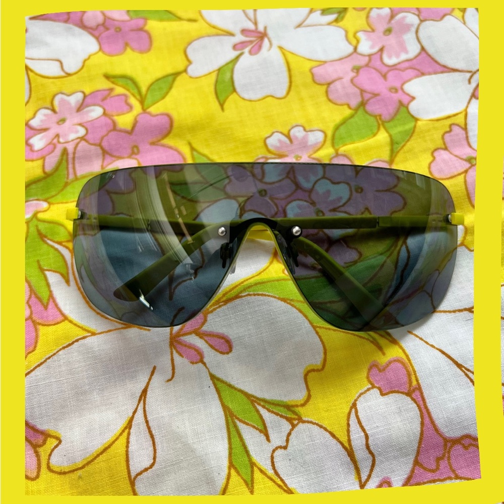 Black and yellow shield sunglasses